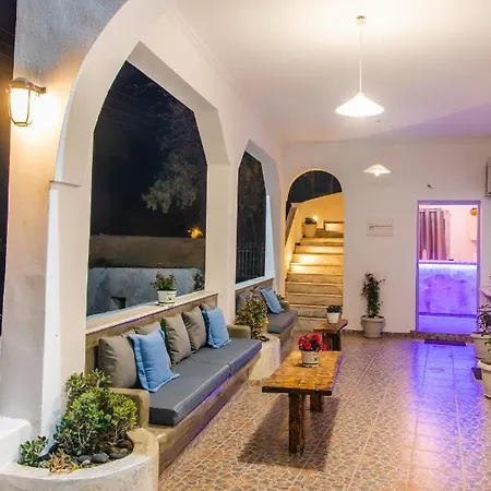 Santorininy * Perissa (Santorini)