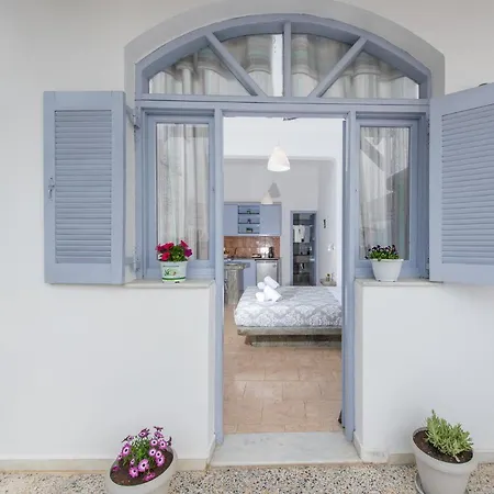 Santorininy Perissa (Santorini)