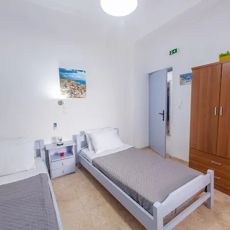 Santorininy Hotell Perissa (Santorini)