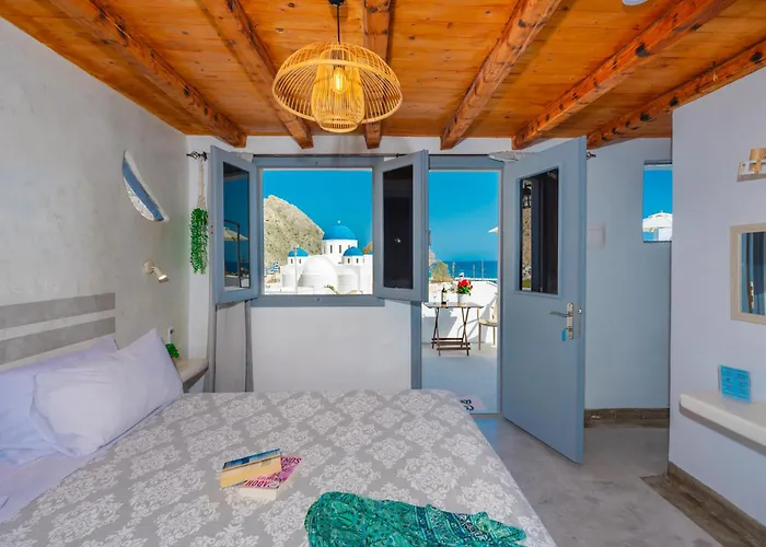 Santorininy * Περίσσα